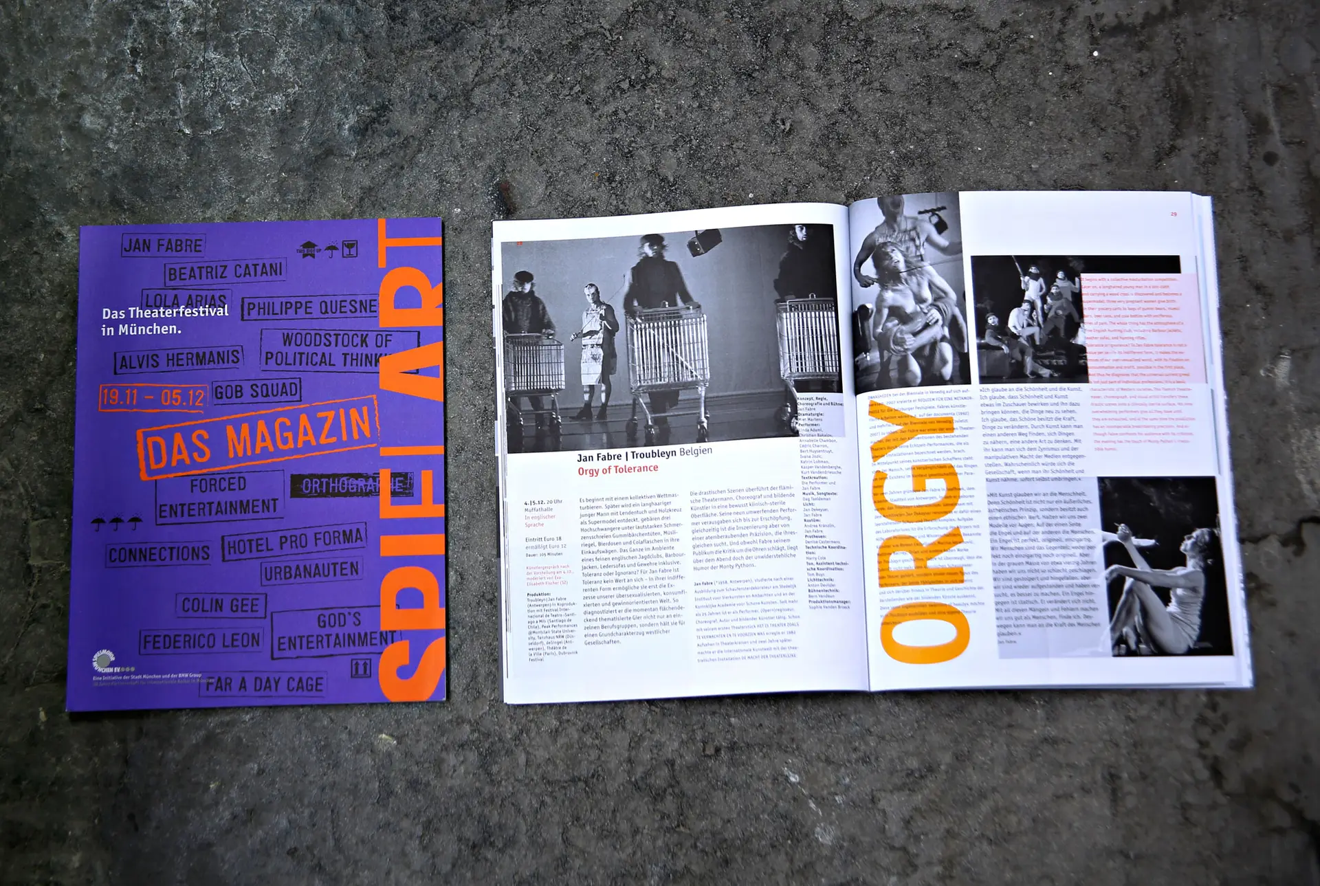 Programmmagazin corporatedesign editorialdesign typografie spielart theaterfestival München 2009 Gestaltungsbüro Hersberger