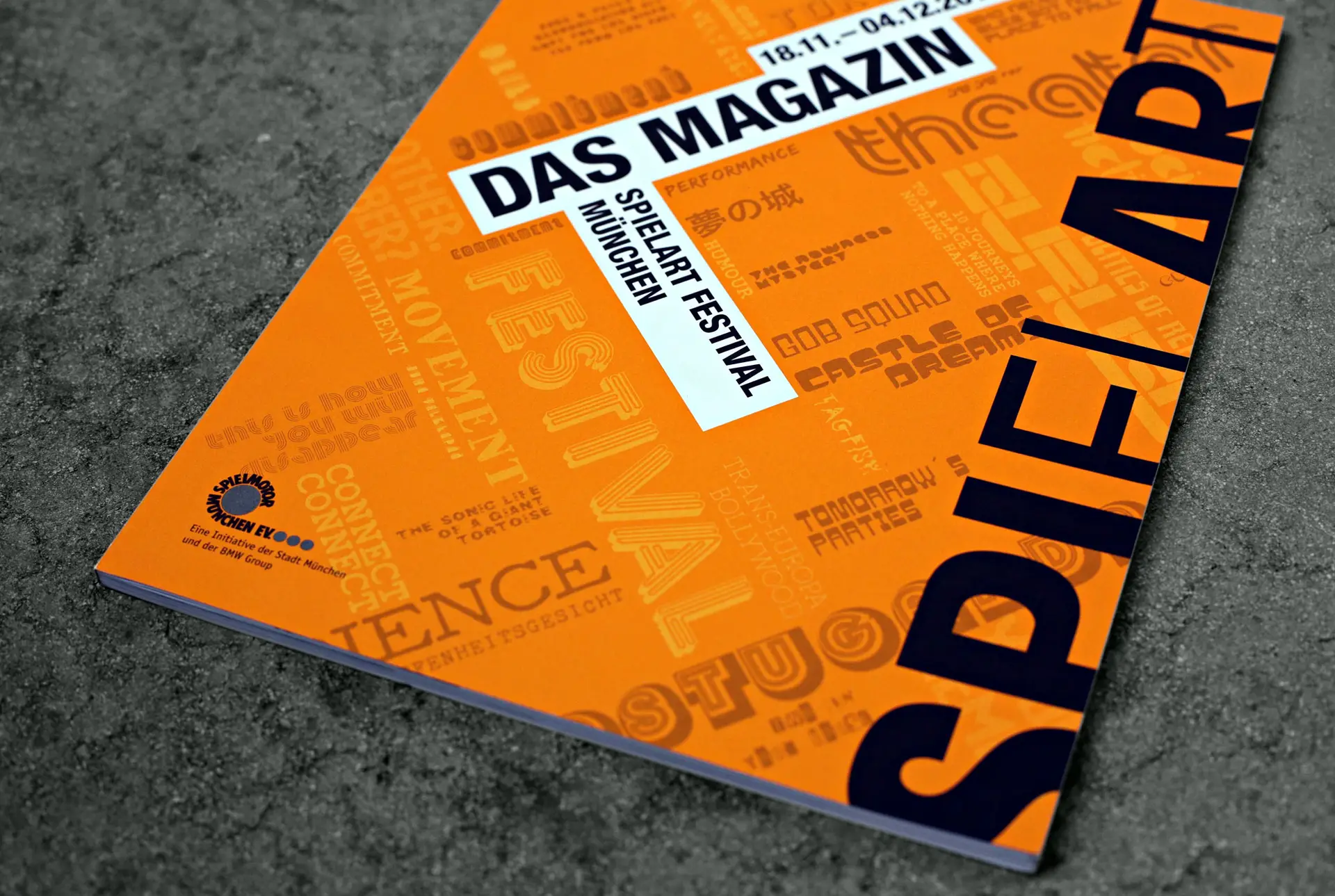 Cover Programm Magazin spielart 2011 theaterfestival München