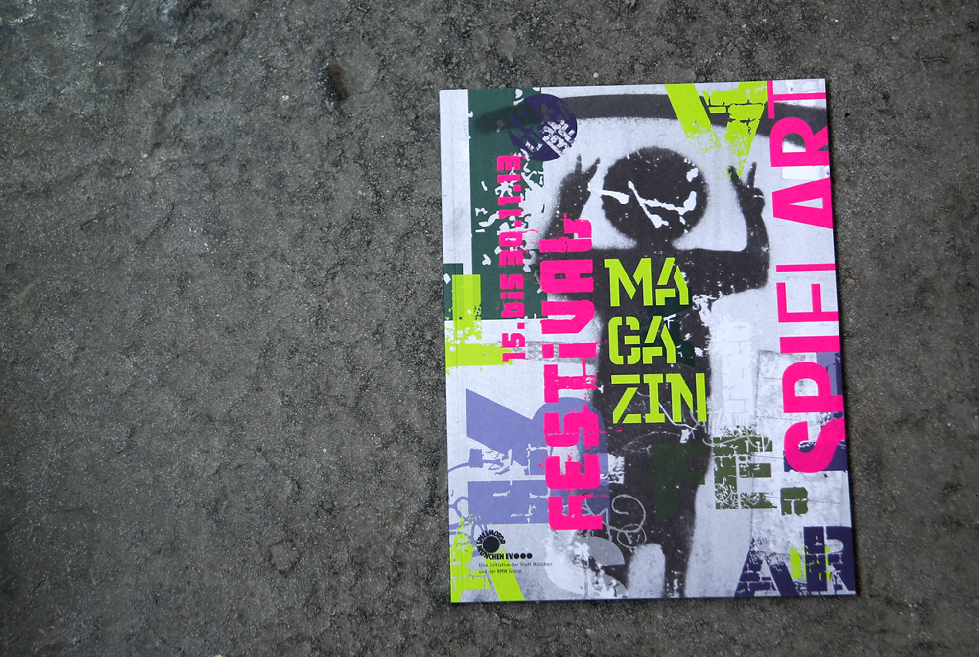 Titel Program magazin corporatedesign spielart theaterfestival München 2013