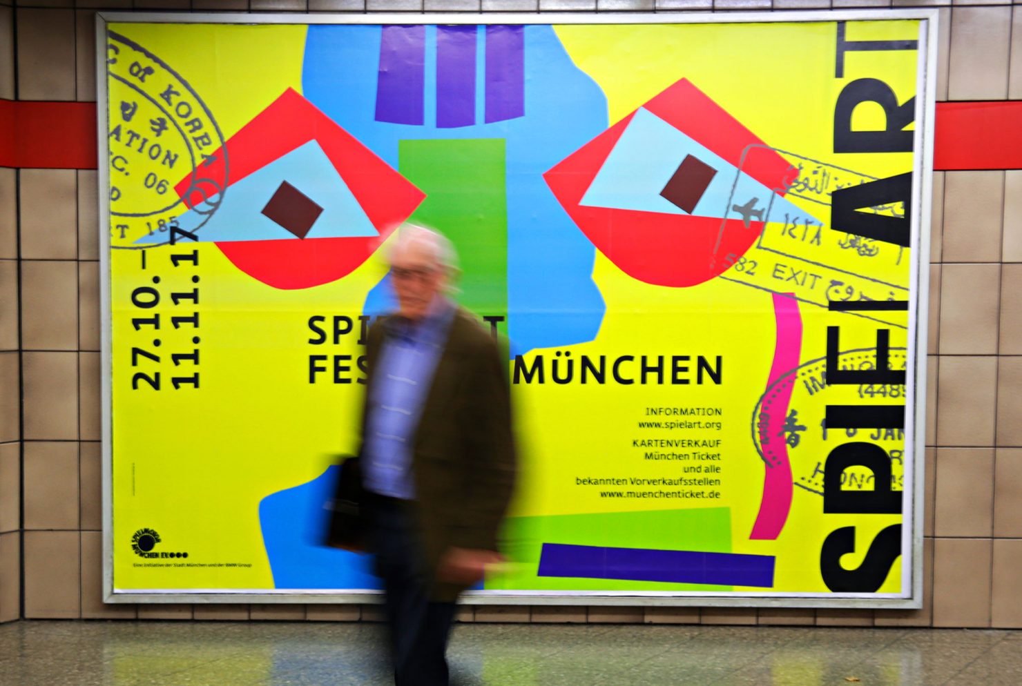 Plakate Großfläche spielart 2017 theaterfestival Münchenr